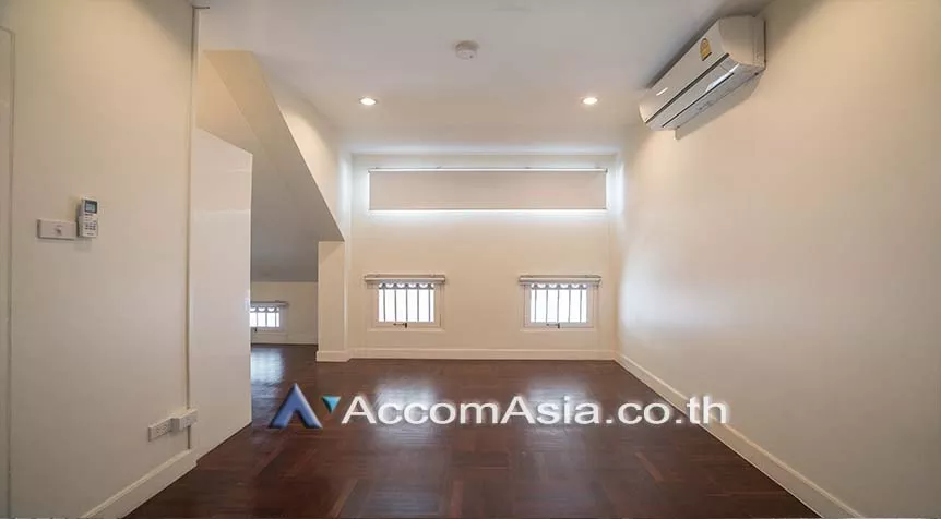 12  5 br House For Rent in sukhumvit ,Bangkok BTS Thong Lo 1712678