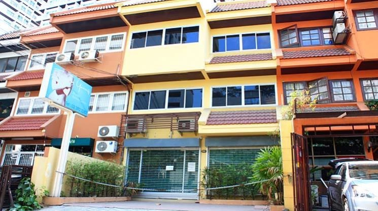  2  3 br House For Rent in Sukhumvit ,Bangkok BTS Thong Lo 2512689