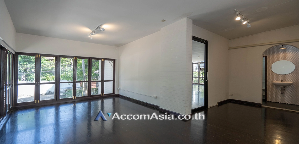 8  2 br House For Rent in Sukhumvit ,Bangkok BTS Thong Lo 1712702
