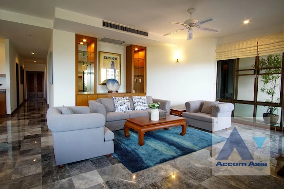 unit 3 Bedrooms  Apartment For Rent in Sukhumvit, Bangkok  near BTS Phrom Phong (1412719)