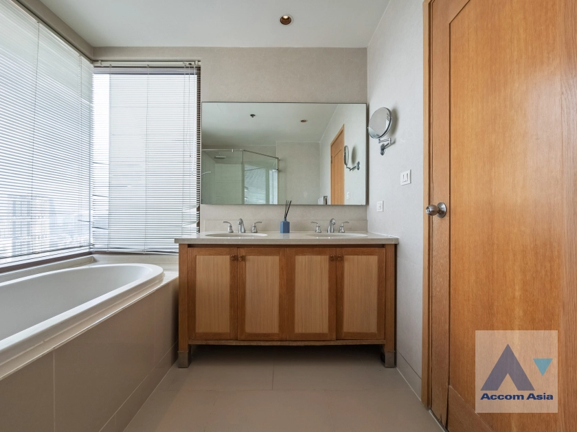 15  2 br Condominium for rent and sale in Sukhumvit ,Bangkok BTS Phrom Phong at The Emporio Place 1512731