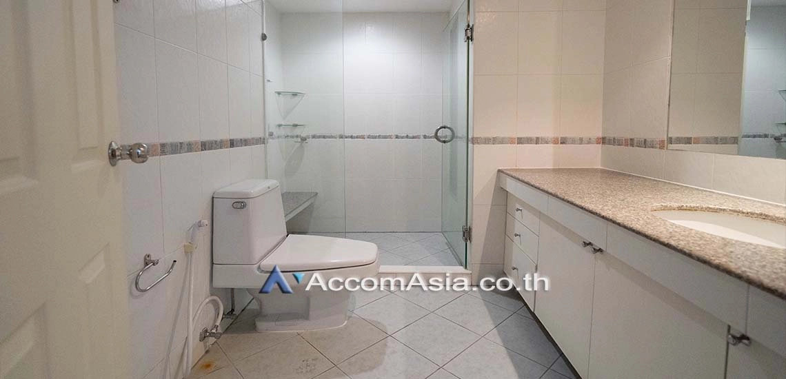6  2 br Apartment for rent and sale in Sukhumvit ,Bangkok BTS Asok - MRT Sukhumvit at Easy to access BTS and MRT 1412753