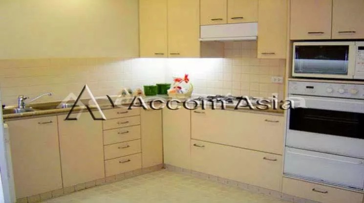 Pet friendly |  Children Dreaming Place - Garden Apartment  4 Bedroom for Rent MRT Lumphini in Sathorn Bangkok