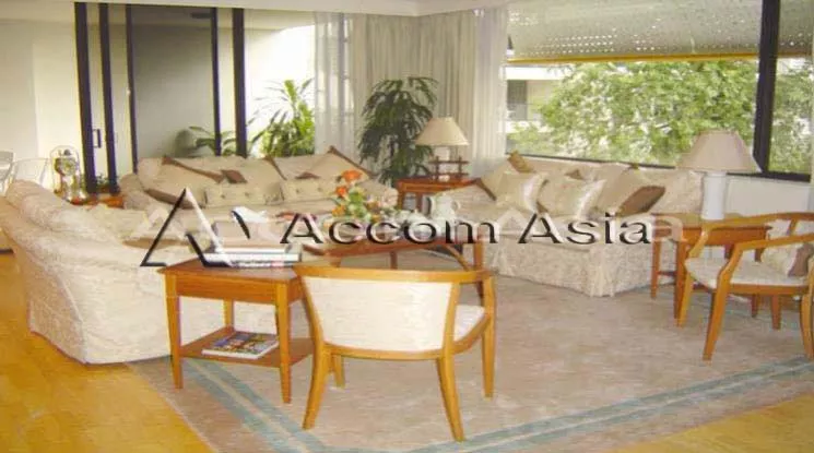 Pet friendly |  4 Bedrooms  Apartment For Rent in Sathorn, Bangkok  near BTS Sala Daeng - MRT Lumphini (1412762)