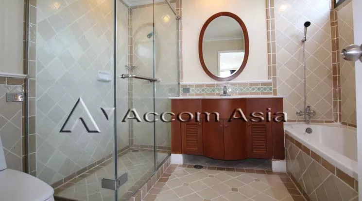 8  2 br Apartment For Rent in Sukhumvit ,Bangkok BTS Phrom Phong at High-Rise Serviced Apartment Near The Em District 1412783