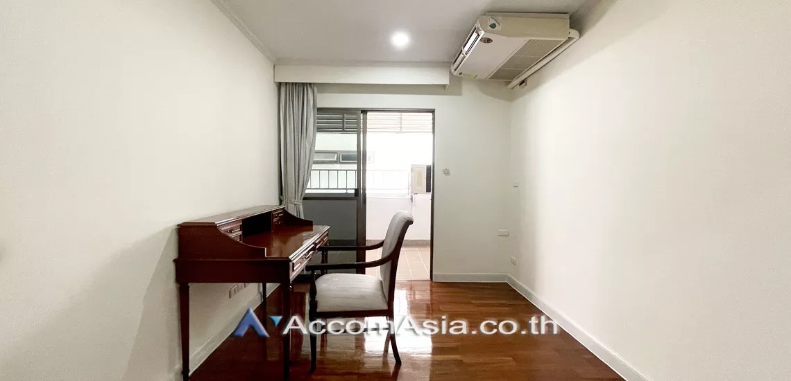 7  3 br Apartment For Rent in Sukhumvit ,Bangkok BTS Phrom Phong at Greenery garden and privacy 1412789