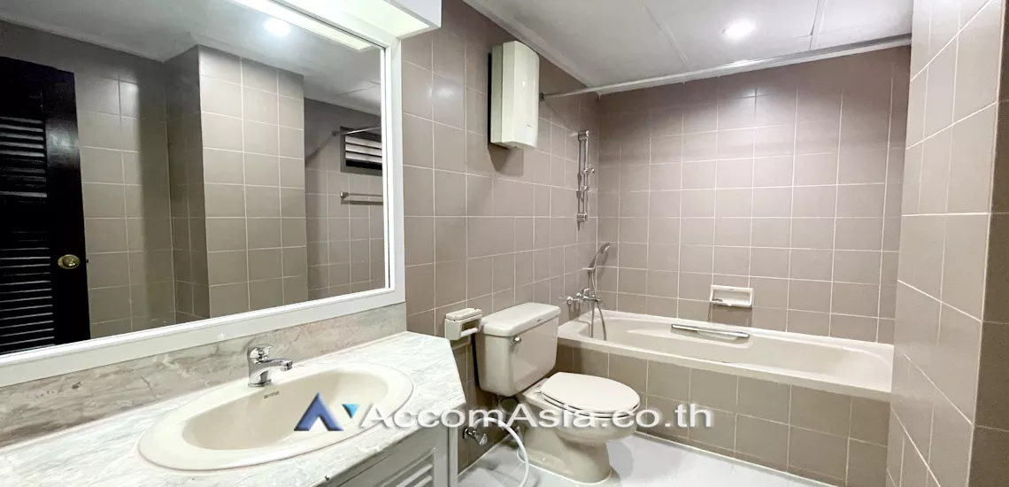 14  3 br Apartment For Rent in Sukhumvit ,Bangkok BTS Phrom Phong at Greenery garden and privacy 1412789