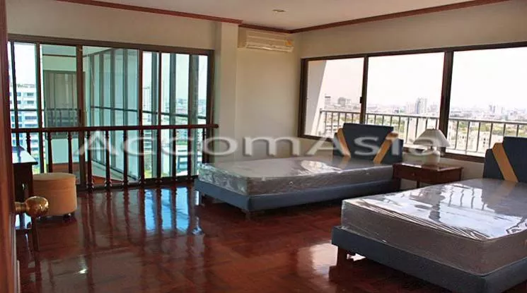 7  2 br Apartment For Rent in Sukhumvit ,Bangkok BTS Phrom Phong at Greenery garden and privacy 1412790