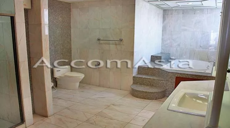 9  2 br Apartment for rent and sale in Sukhumvit ,Bangkok BTS Phrom Phong at Greenery garden and privacy 1412790