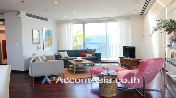  A Unique design and Terrace Apartment  4 Bedroom for Rent BTS Surasak in Silom Bangkok