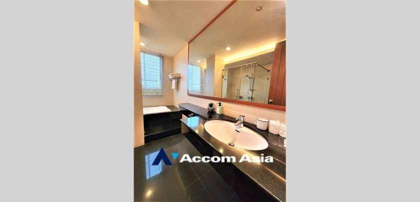 16  3 br Apartment For Rent in Silom ,Bangkok BTS Surasak at High-end Low Rise  1412831