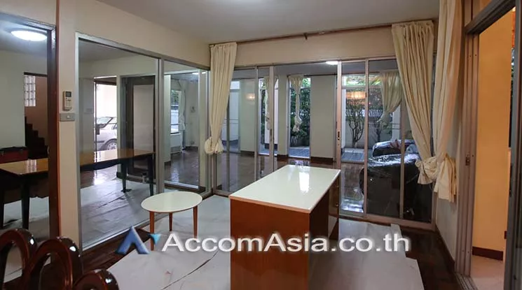 6  4 br House For Rent in sukhumvit ,Bangkok BTS Thong Lo 90201