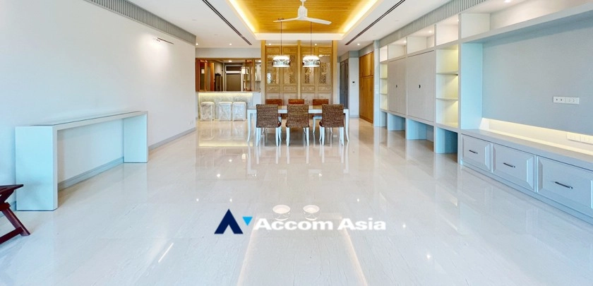 unit 3 Bedrooms  Condominium For Rent in Sathorn, Bangkok  near MRT Lumphini (1512866)