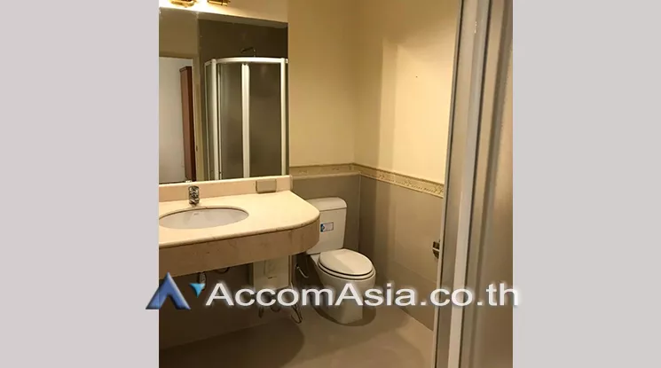 unit 2 Bedrooms  Apartment For Rent in Sukhumvit, Bangkok  near BTS Phrom Phong (1412879)