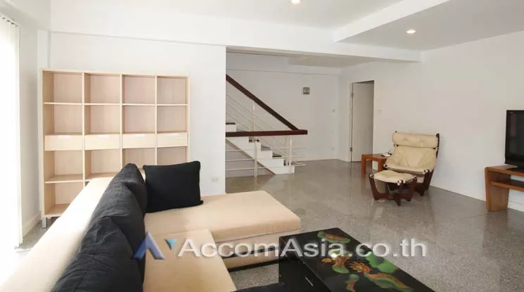 6  4 br House For Rent in Sukhumvit ,Bangkok BTS Phrom Phong at House suite for family 1712888