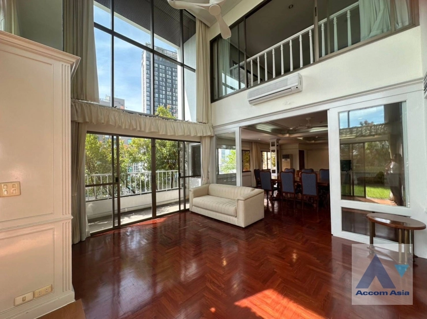  1  3 br Apartment for rent and sale in Sukhumvit ,Bangkok BTS Phrom Phong at Greenery garden and privacy 1412894