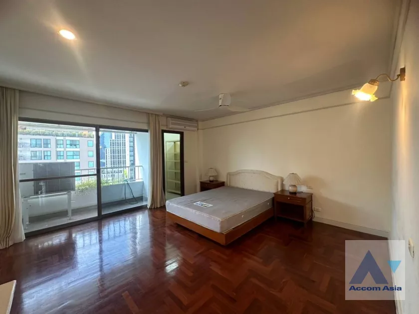 12  3 br Apartment For Rent in Sukhumvit ,Bangkok BTS Phrom Phong at Greenery garden and privacy 1412894