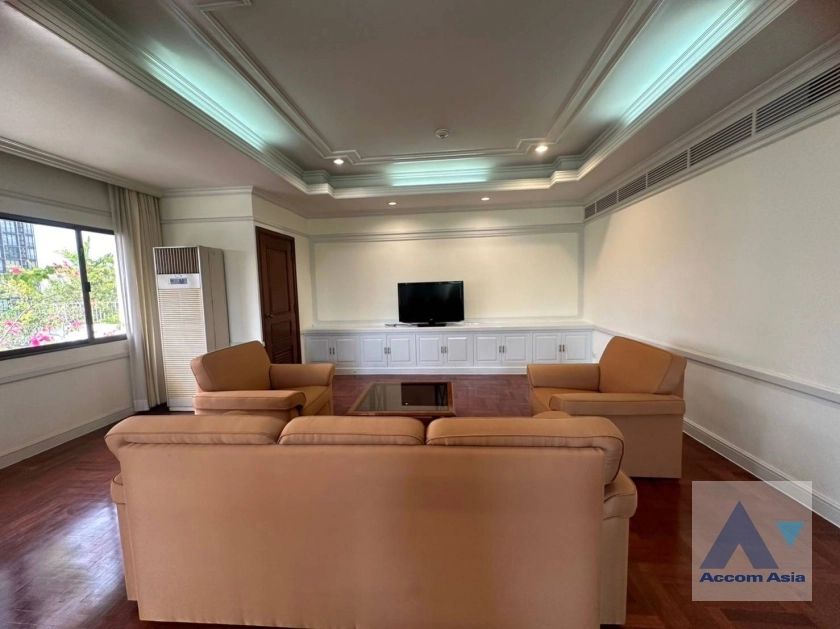 10  3 br Apartment for rent and sale in Sukhumvit ,Bangkok BTS Phrom Phong at Greenery garden and privacy 1412894