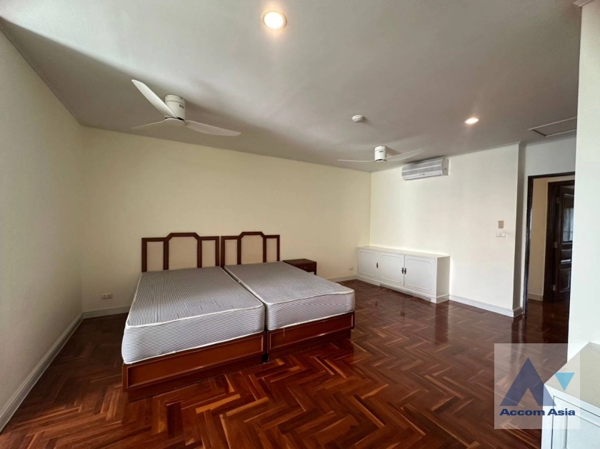 15  3 br Apartment for rent and sale in Sukhumvit ,Bangkok BTS Phrom Phong at Greenery garden and privacy 1412894