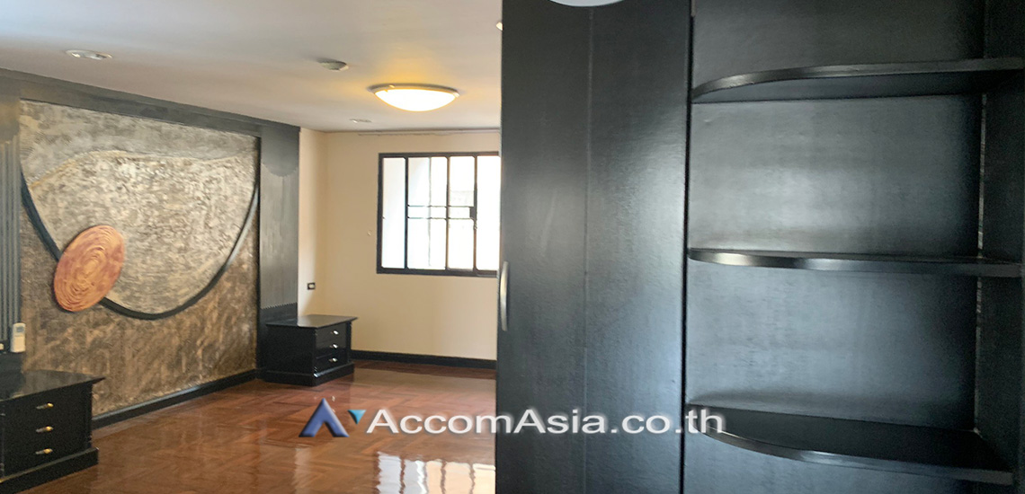 unitPet friendly |  2 Bedrooms  Apartment For Rent in Sukhumvit, Bangkok  near BTS Phrom Phong (1412897)