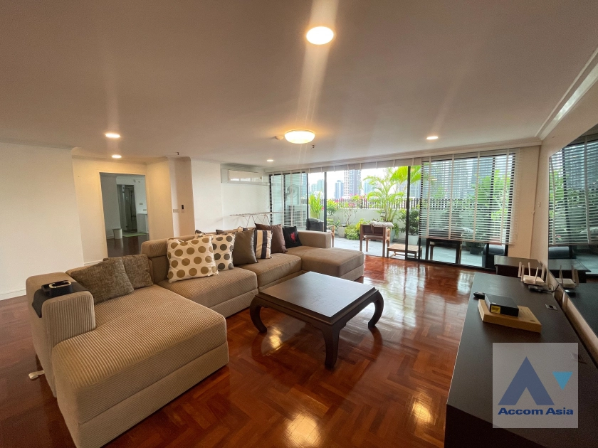 unitPet friendly |  3 Bedrooms  Apartment For Rent & Sale in Sukhumvit, Bangkok  near BTS Phrom Phong (1412898)