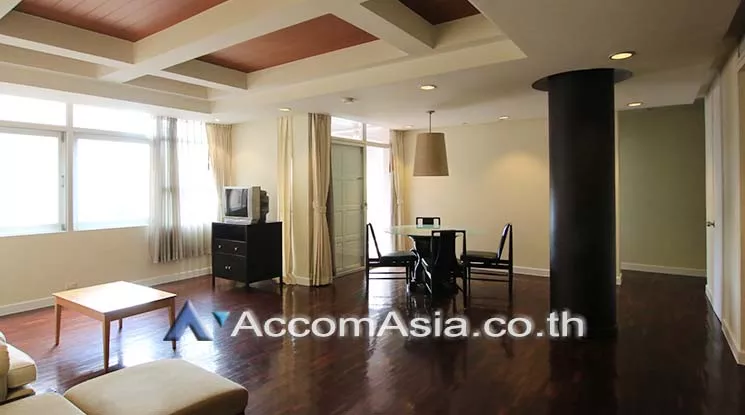  2 Bedrooms  Apartment For Rent in Ploenchit, Bangkok  near BTS Ploenchit (10109)