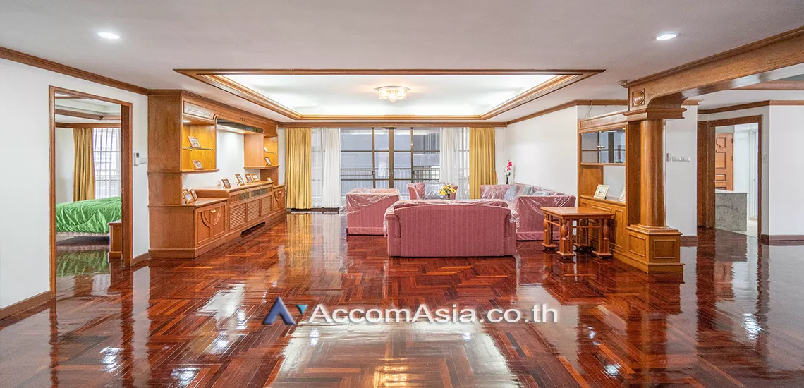  2  3 br Apartment For Rent in Sukhumvit ,Bangkok BTS Nana at Low rise and Peaceful 1512903