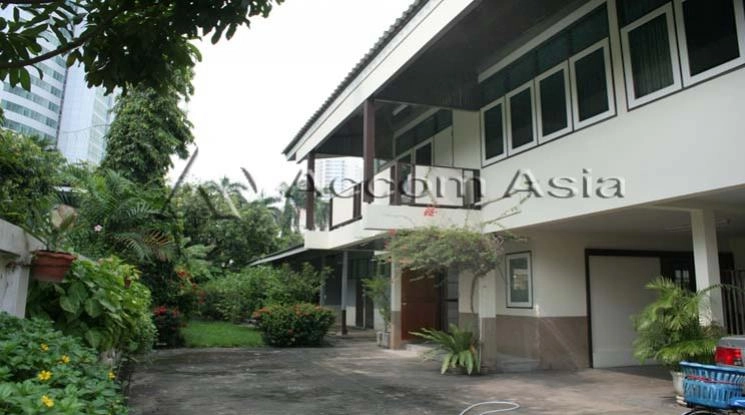  2  2 br House For Rent in Sukhumvit ,Bangkok BTS Asok - MRT Sukhumvit at House in Compound 1712908