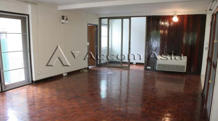 5  2 br House For Rent in Sukhumvit ,Bangkok BTS Asok - MRT Sukhumvit at House in Compound 1712908