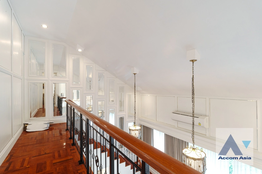 15  3 br Condominium For Rent in Sukhumvit ,Bangkok BTS Asok - MRT Sukhumvit at Prasanmitr 1512949