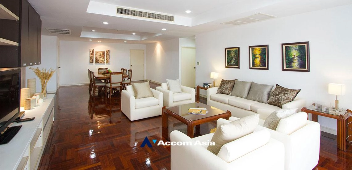 Pet friendly |  The Luxurious Residence Apartment  3 Bedroom for Sale & Rent BTS Nana in Sukhumvit Bangkok