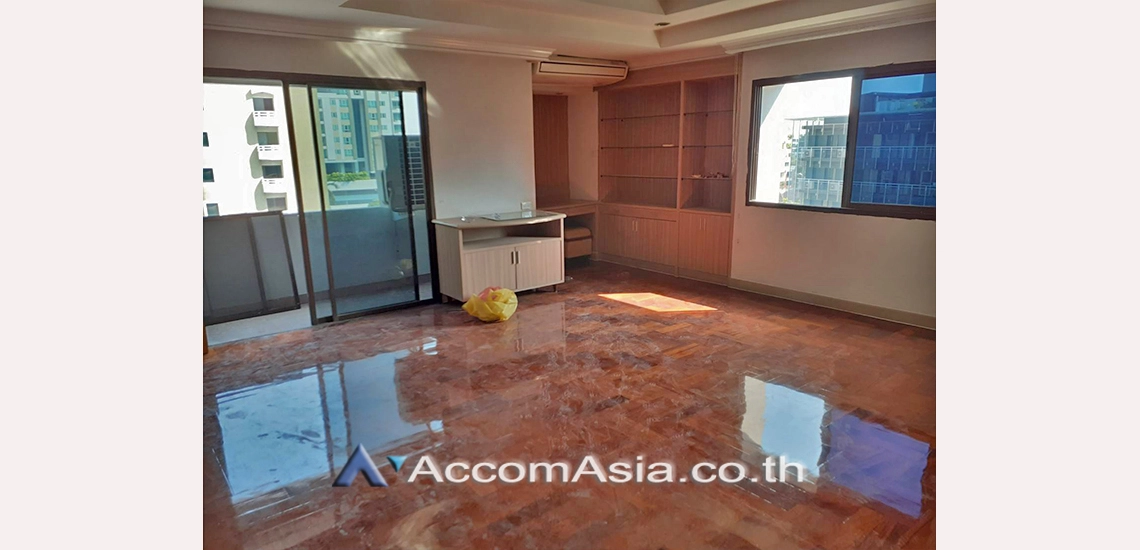unitBig Balcony, Pet friendly |  3 Bedrooms  Apartment For Rent in Sukhumvit, Bangkok  near BTS Phrom Phong (1412959)