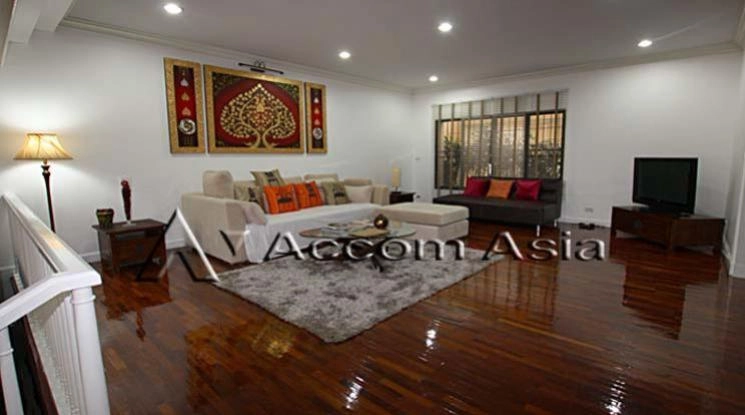 unitGround Floor |  3 Bedrooms  Apartment For Rent in Sathorn, Bangkok  near MRT Lumphini (20562)