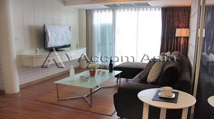 Harmony Living Phaholyothin Condominium  2 Bedroom for Sale & Rent BTS Saphan-Kwai in Phaholyothin Bangkok
