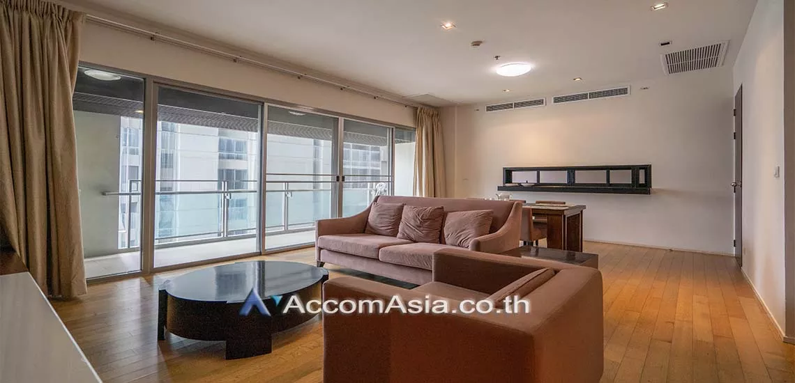 Pet friendly |  2 Bedrooms  Condominium For Rent in Sukhumvit, Bangkok  near BTS Phrom Phong (1512988)