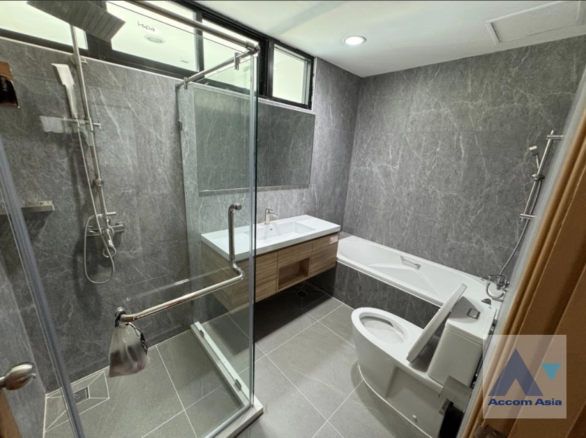 20  3 br Condominium for rent and sale in Sathorn ,Bangkok BTS Sala Daeng - MRT Lumphini at Sathorn Gardens 20566