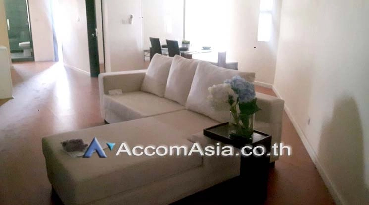 unit 2 Bedrooms  Condominium For Rent in Sukhumvit, Bangkok  near BTS Nana (1513020)