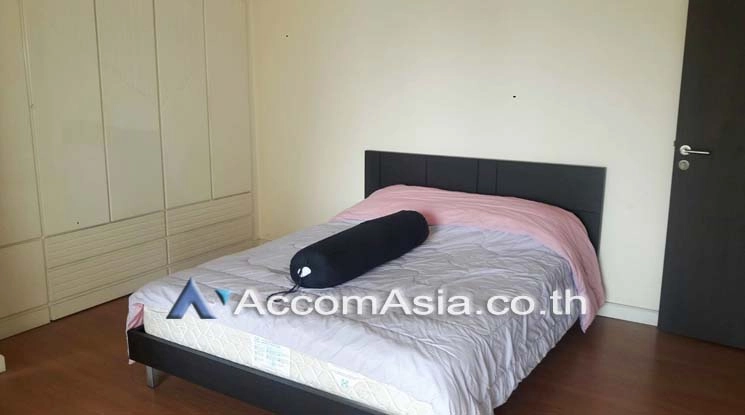 unit 2 Bedrooms  Condominium For Rent in Sukhumvit, Bangkok  near BTS Nana (1513020)