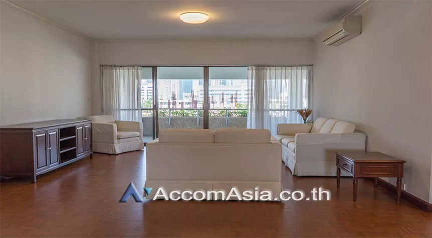 Pet friendly |  3 Bedrooms  Apartment For Rent in Sathorn, Bangkok  near BTS Chong Nonsi - BRT Technic Krungthep (1413034)