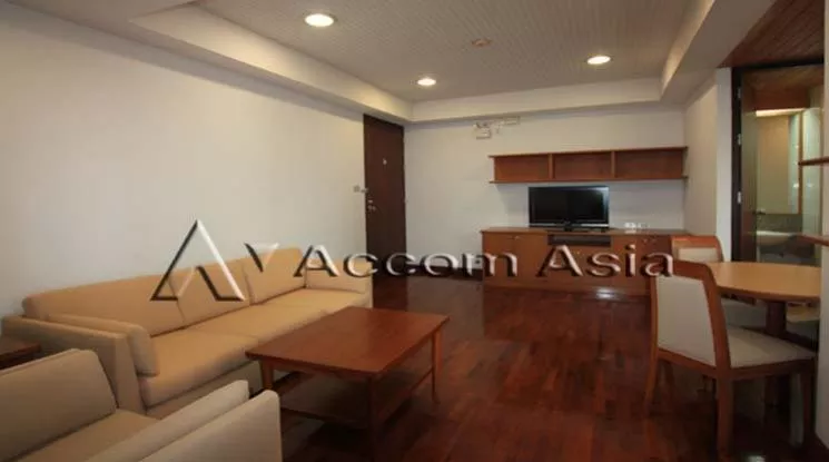  1  1 br Apartment For Rent in Phaholyothin ,Bangkok BTS Ari at Low rise building 1413038