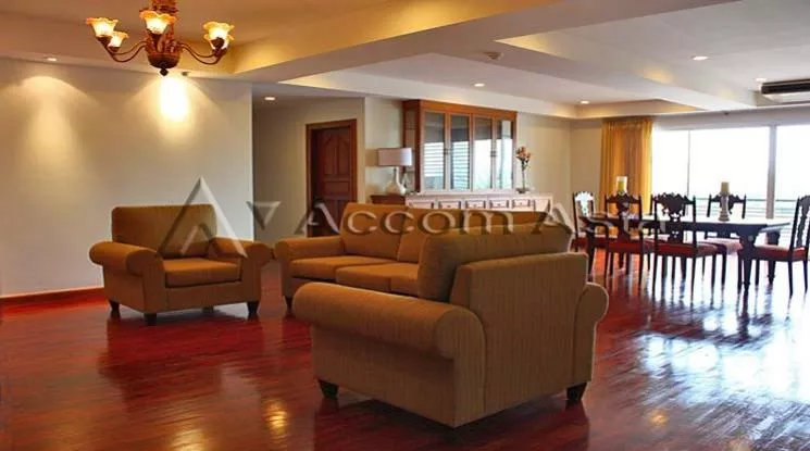  2  3 br Apartment For Rent in Ploenchit ,Bangkok BTS Ploenchit at Classic Elegance Residence 1413075