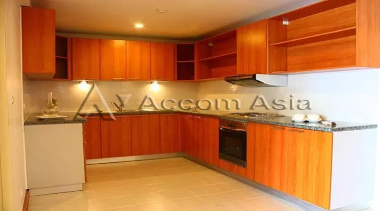 5  3 br Apartment For Rent in Ploenchit ,Bangkok BTS Ploenchit at Classic Elegance Residence 1413075