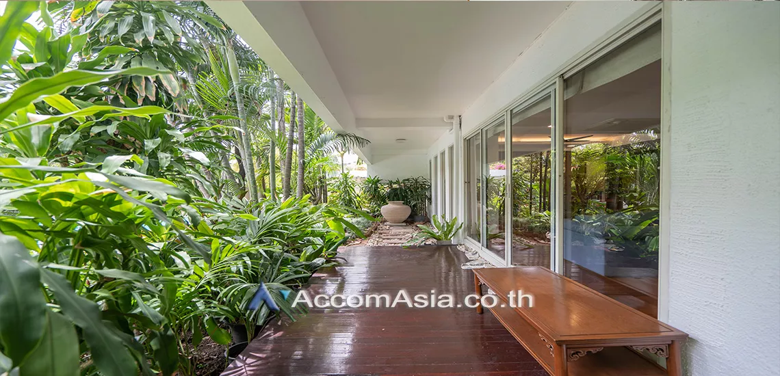  1  3 br Apartment For Rent in Sathorn ,Bangkok BTS Chong Nonsi at The Lush Greenery Residence 1413089