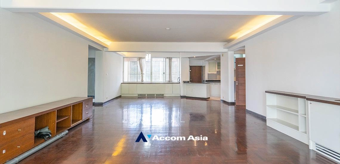 unit 3 Bedrooms  Apartment For Rent & Sale in Sukhumvit, Bangkok  near BTS Asok - MRT Sukhumvit (1513098)
