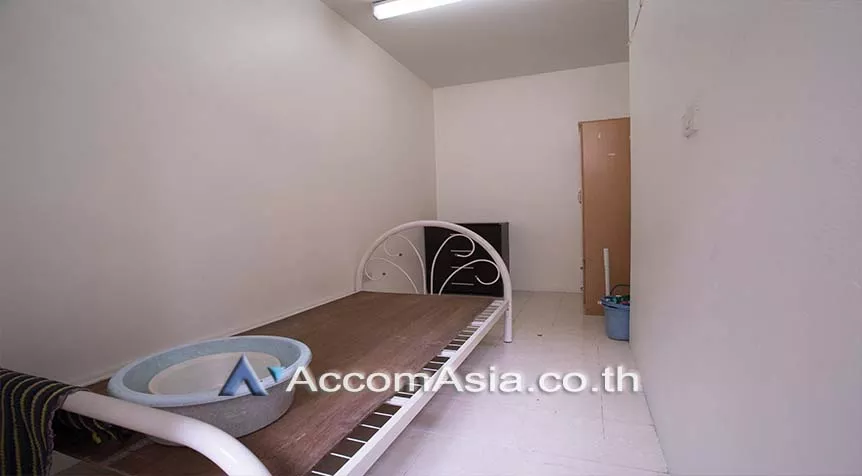 23  4 br House For Rent in Sathorn ,Bangkok BTS Chong Nonsi at Privacy House  in Compound 50066