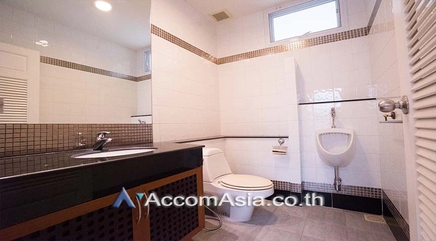 19  4 br House For Rent in Sathorn ,Bangkok BTS Chong Nonsi at Privacy House  in Compound 50066