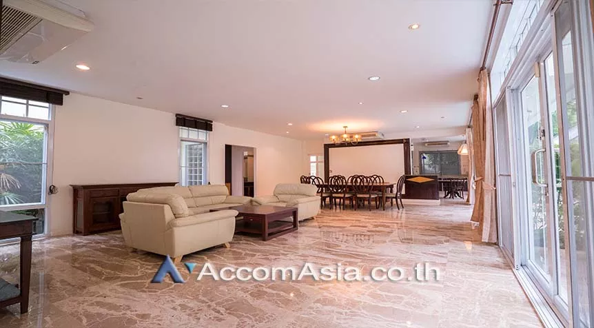 4  4 br House For Rent in Sathorn ,Bangkok BTS Chong Nonsi at Privacy House  in Compound 50066