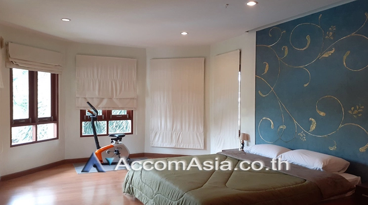 unit 4 Bedrooms  House For Rent in Ratchadaphisek, Bangkok  (1813168)