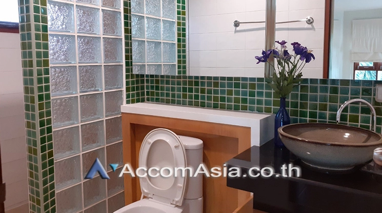 7  4 br House For Rent in Ratchadaphisek ,Bangkok  at Peaceful Compound 1813168