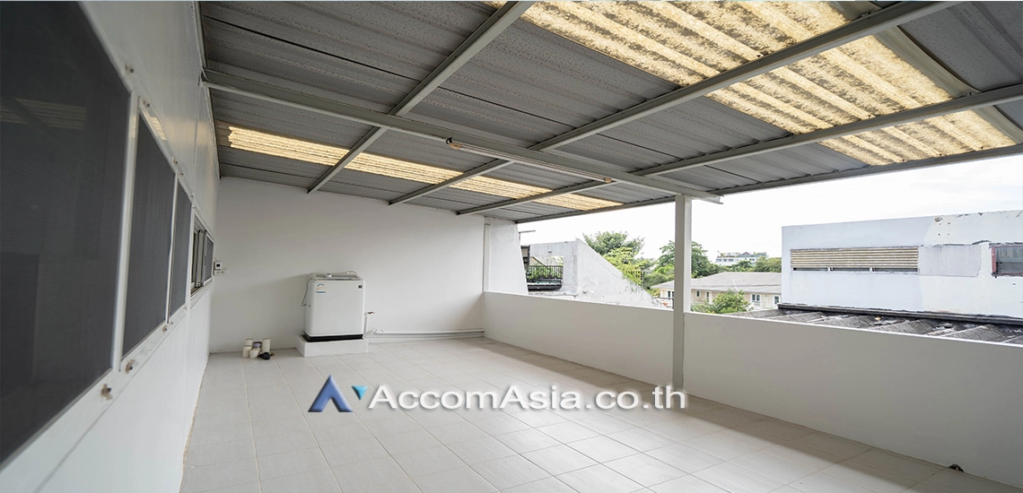 20  6 br House For Rent in Sukhumvit ,Bangkok BTS Ekkamai 2513187